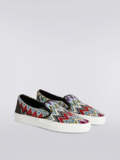 Baskets à enfiler avec tige en zigzag multicolore