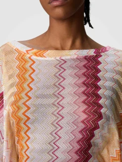 Caftan court en viscose lamée mélangée zigzag avec manches chauve-souris