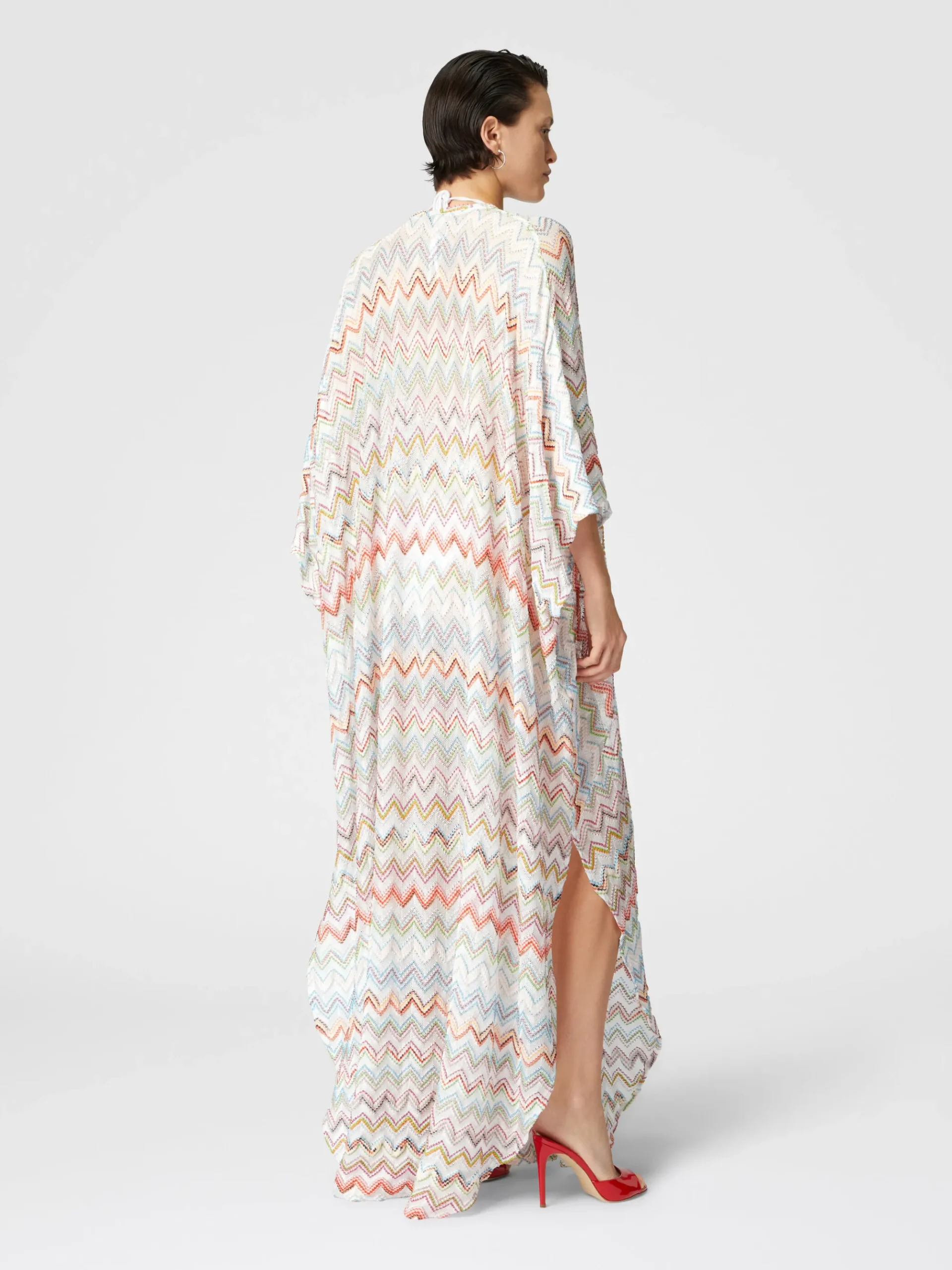 Caftan long avec lamé 3D zig zag et manches chauve-souris