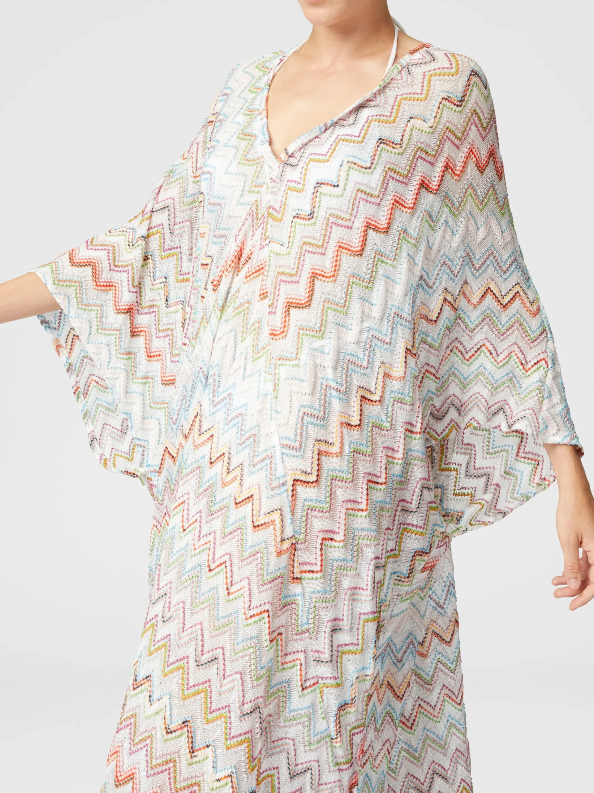 Caftan long avec lamé 3D zig zag et manches chauve-souris