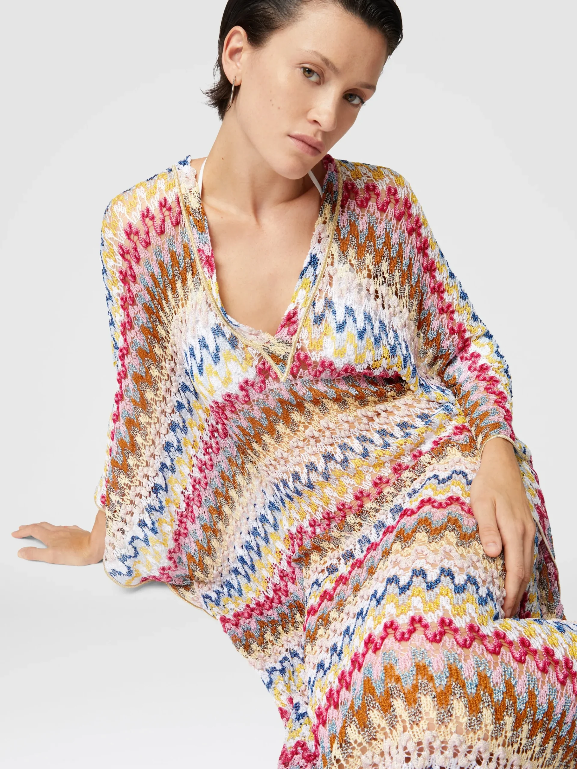 Caftan long en dentelle de viscose lamée