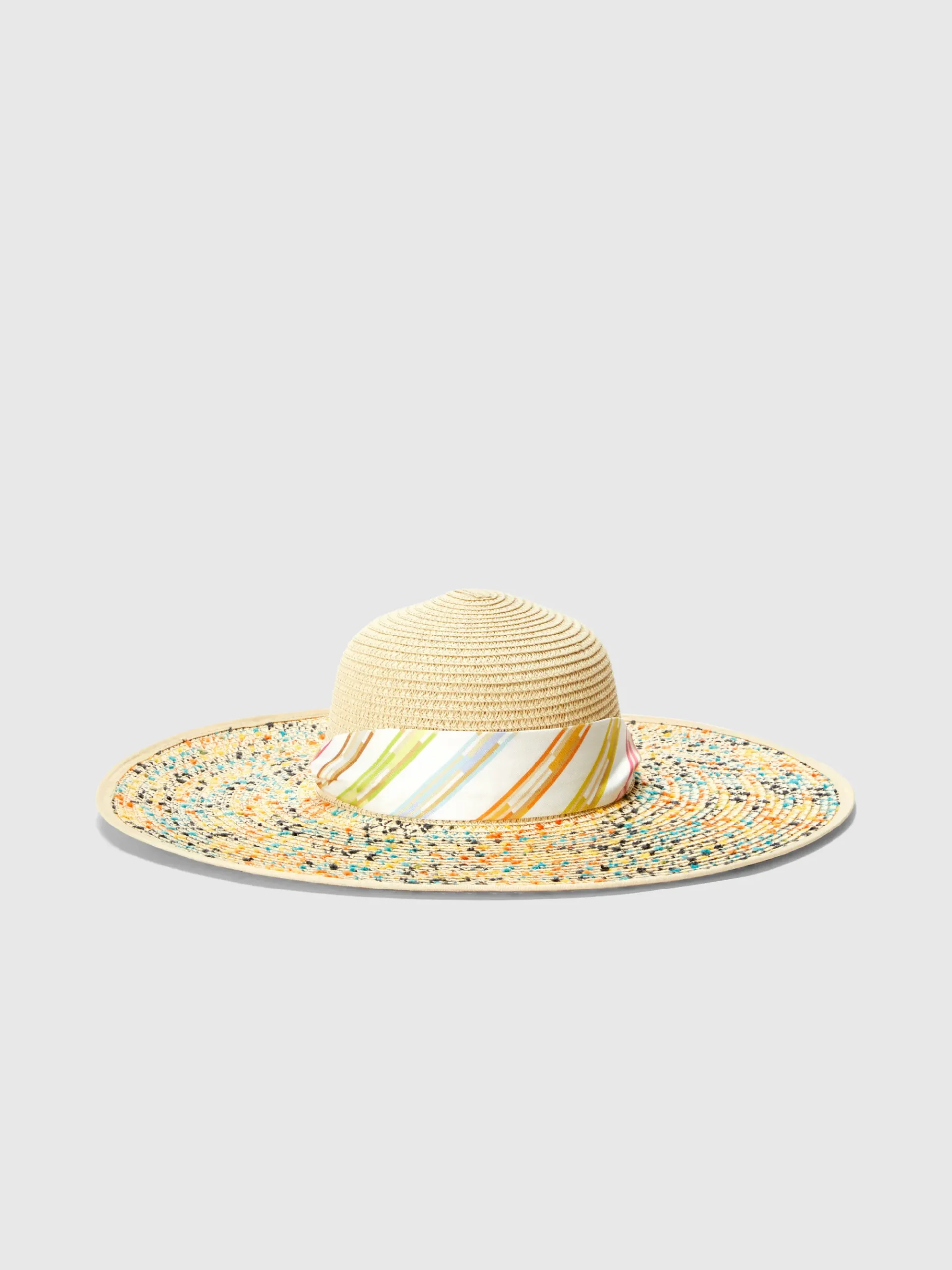 Chapeau de paille avec bandeau