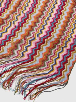 Écharpe en mélange de viscose zig zag avec longues franges