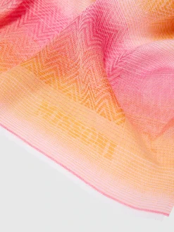 Écharpe en viscose avec motif zigzag