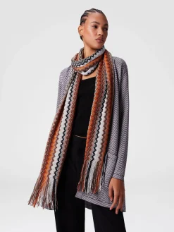 Écharpe en viscose avec motif à chevrons et franges