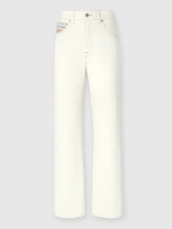 Cinq poches en jean avec empiècements grecs en zigzag