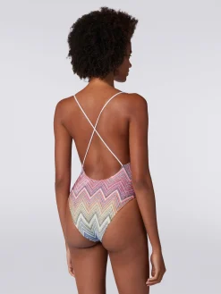 Maillot de bain une pièce en tissu à imprimé zig zag