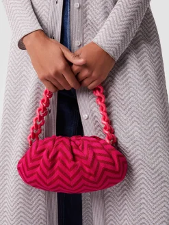 Pochette en mélange de coton zig zag avec bandoulière en chaîne