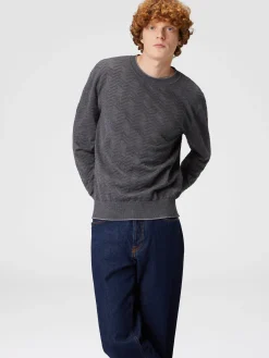 Pull ras du cou en laine avec chevron ton sur ton