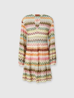 Robe courte à manches longues avec motif zigzag en dentelle