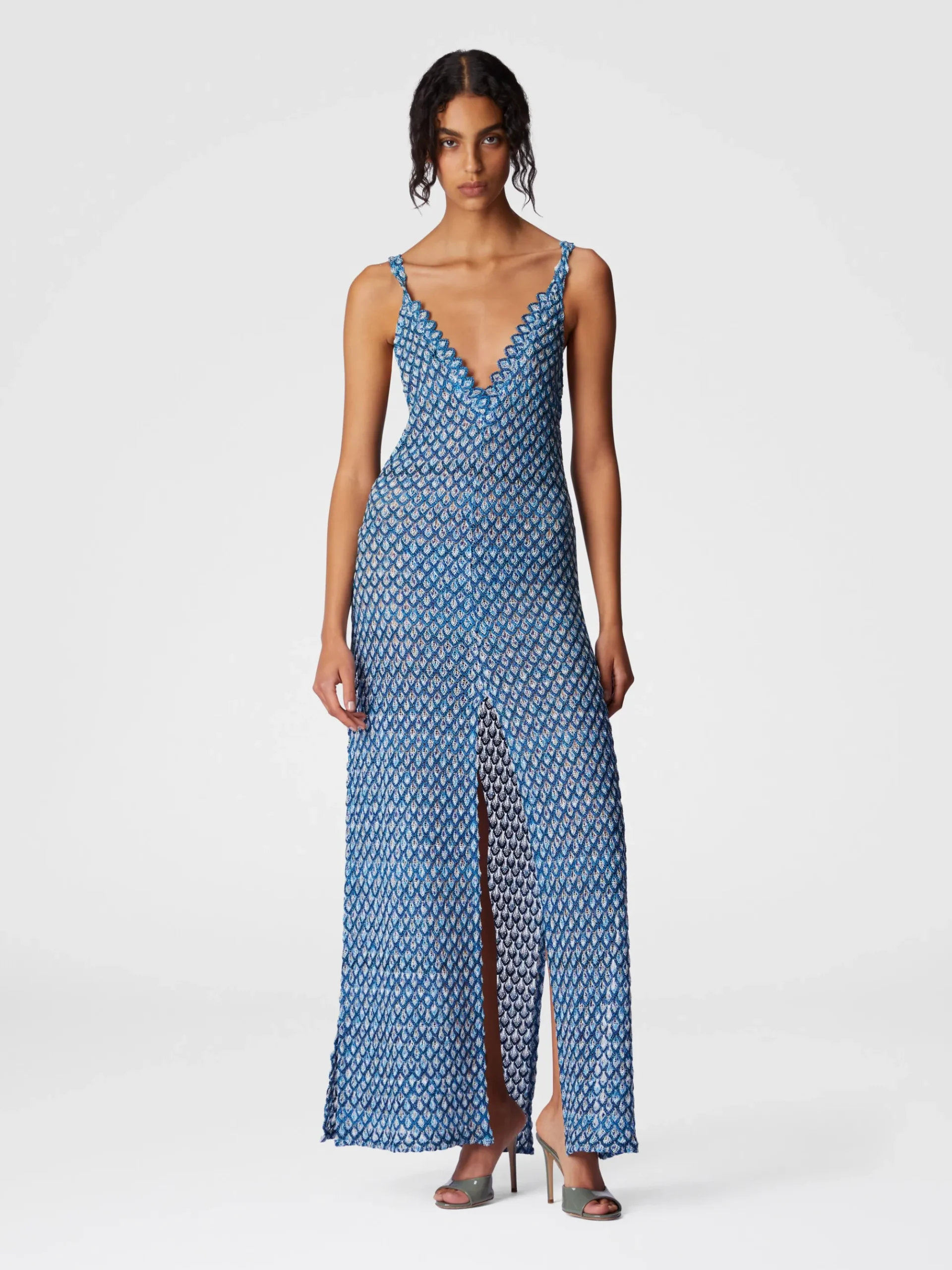 Robe couvrante en lamé de viscose motif coquille avec fente