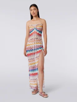 Robe de plage longue en crochet à motif ondulé