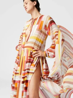 Robe longue couvrante en soie imprimée à manches longues