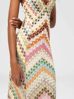 Robe longue en viscose avec décolleté en V en dentelle à motif zigzag