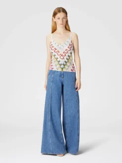 Top en dentelle sans manches avec décolleté en V