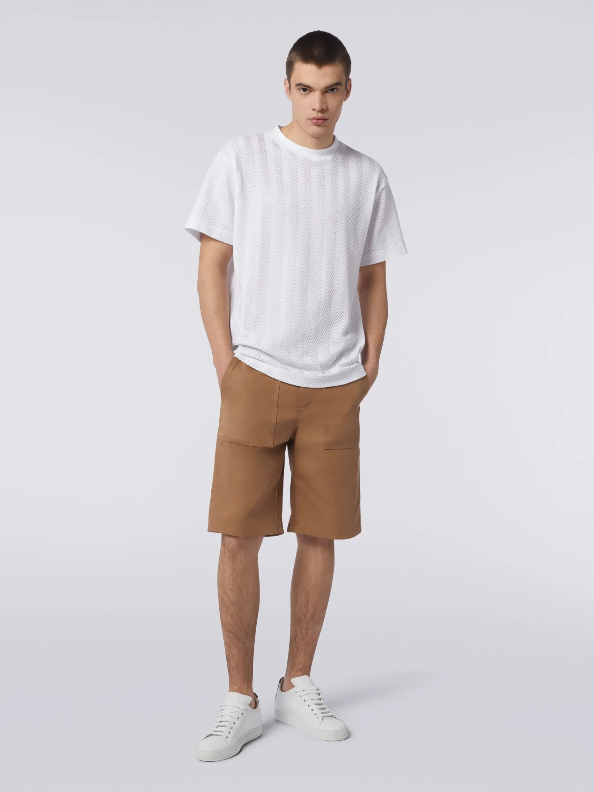 T-shirt à col ras du cou en coton et viscose à chevrons